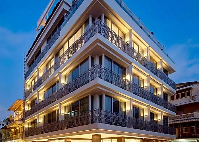 Riva Arun Hotel 4*